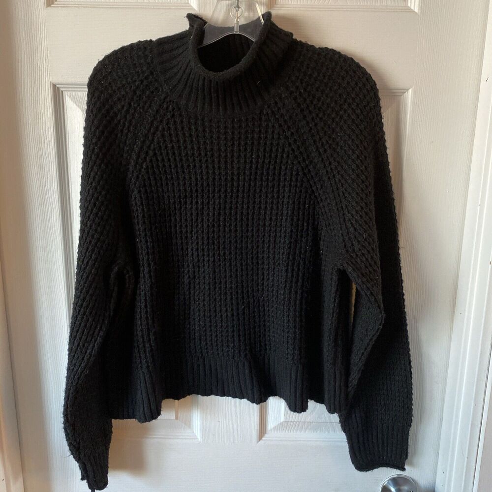 American Eagle Sweater Women’s Size Small Black Pullover Cable Knit High Neck